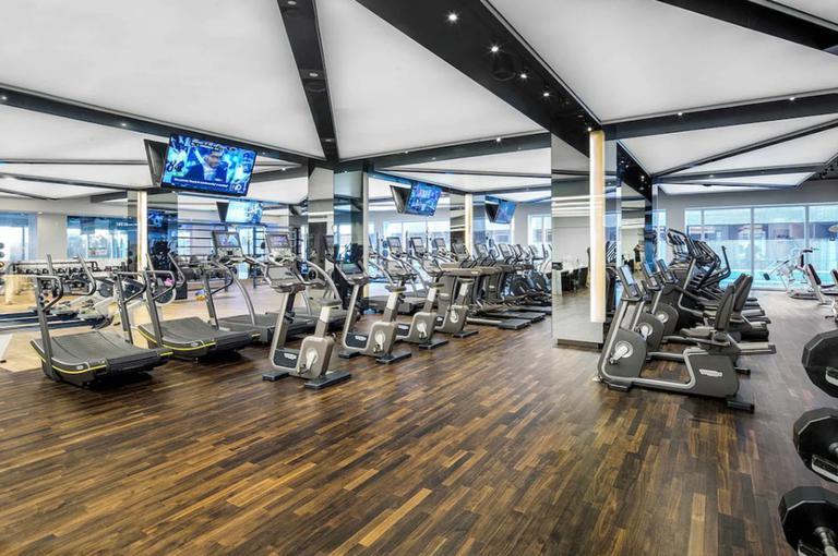 Foto del edificio - 635 W 42nd St