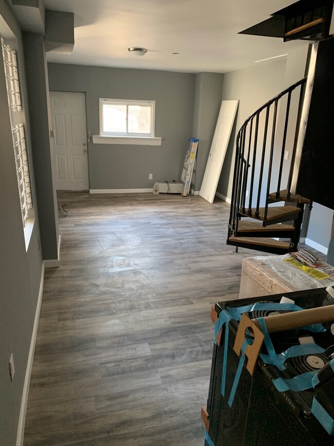 Photo - 639 N 12th St Apartment