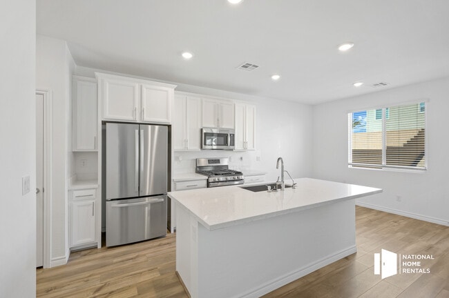 Building Photo - 9689 Rankin Rdg Ct
