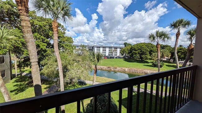 Foto del edificio - 10865 SW 112th Ave