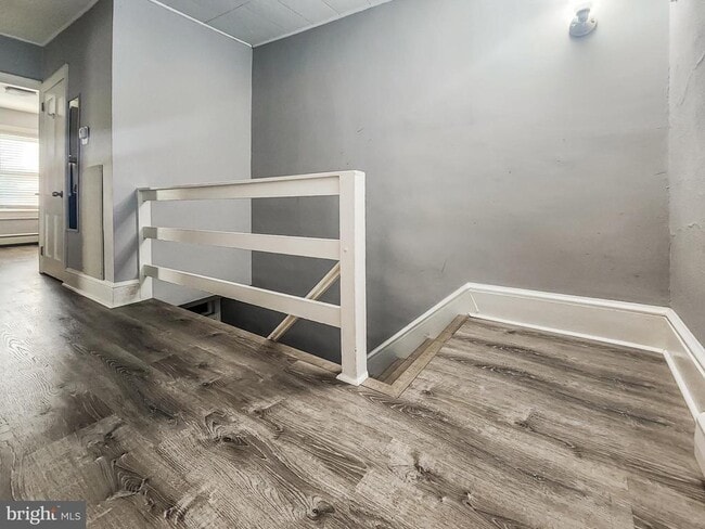 Building Photo - 226 Morgan St