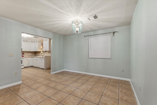 Foto del edificio - 831 Terryhollow St