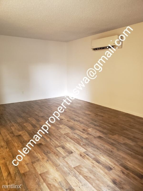 Foto del edificio - 3516 6th Ave NW