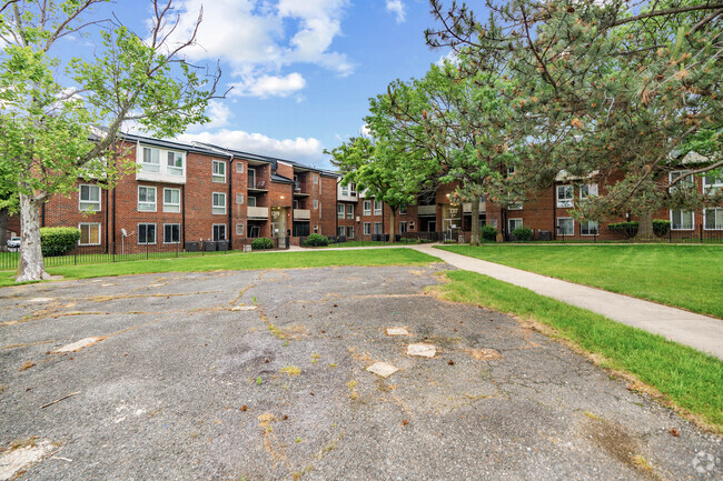 1321 5th St NW - Second Northwest Co-Op Homes