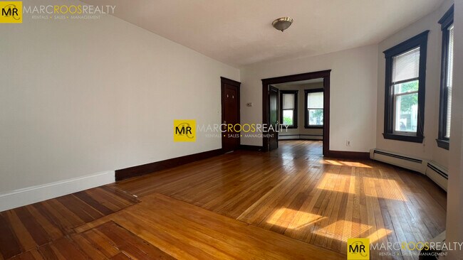 Foto del edificio - 46 Sunset Rd