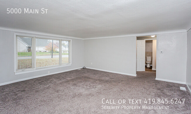 Building Photo - Wow! Two Bedroom Home for Rent in Sylvania...