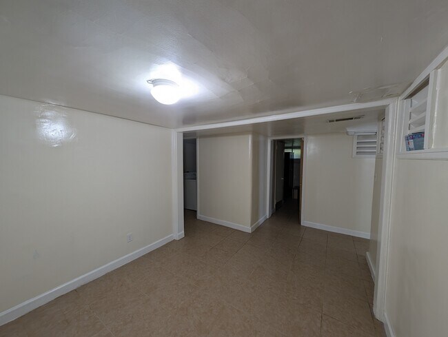 Foto del edificio - 709 Scott Blvd
