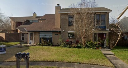 Building Photo - 5165 Middlecoff Cir