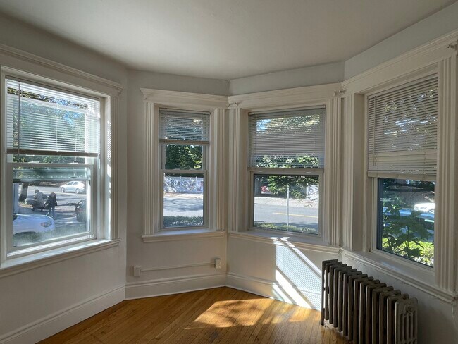 Foto del edificio - 92 Kirkland St