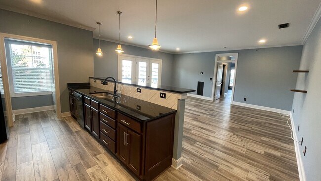 Foto del edificio - Germantown Gem!