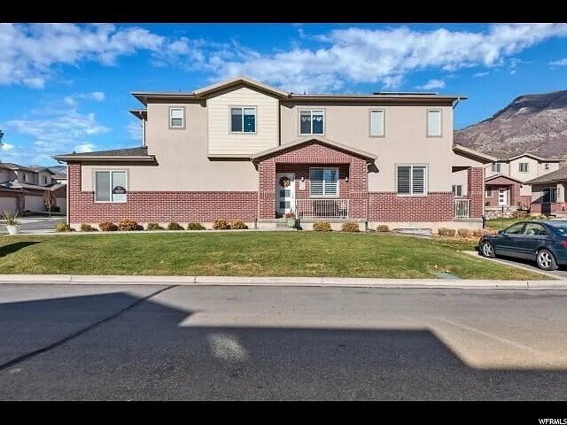 Building Photo - 9582 N Deerfield Ln