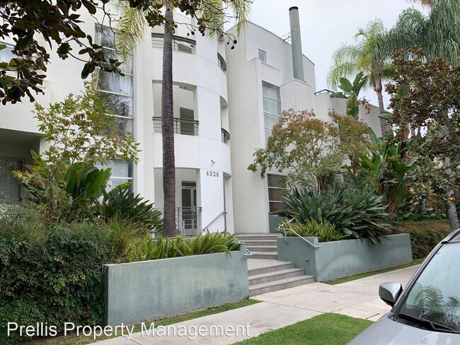 Foto del edificio - 2 br, 2 bath House - 4326 Babcock Avenue U...
