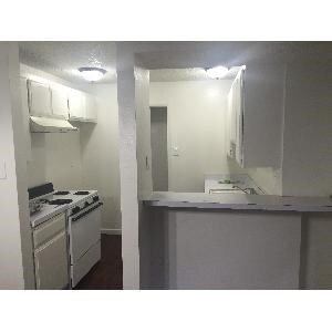 Foto del edificio - 7890 E Spring St