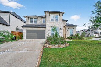 Building Photo - 7727 Pleasant Crst Dr