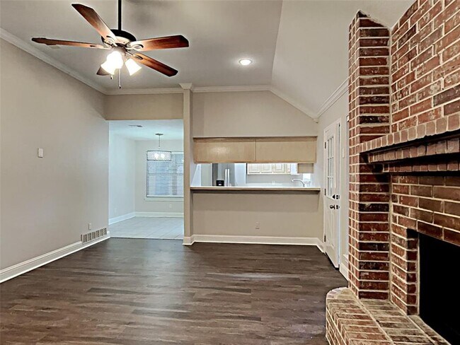 Foto del edificio - 551 SW Rand Dr