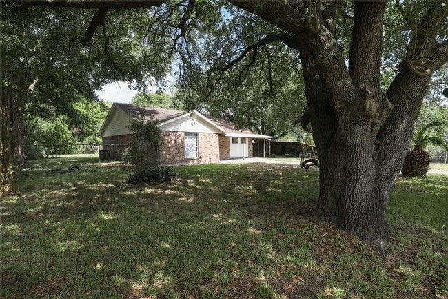 Building Photo - 3825 Harkey Rd