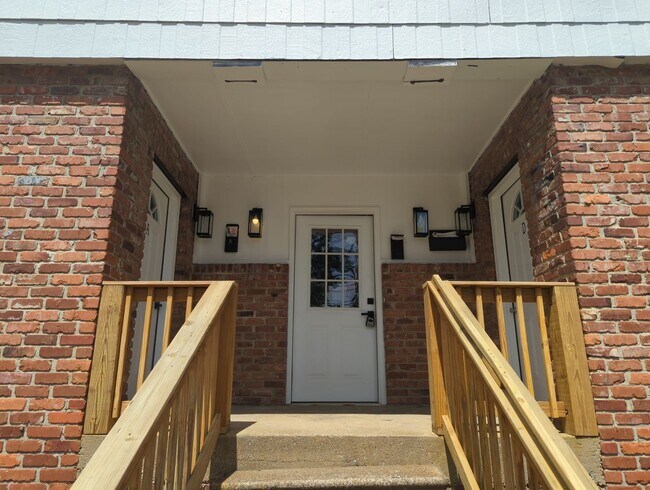 Foto del edificio - 2015 Duncan Ave