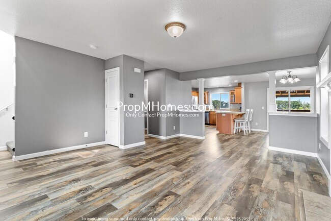 Foto del edificio - Updated 3 Bedroom Home in Molalla - Countr...