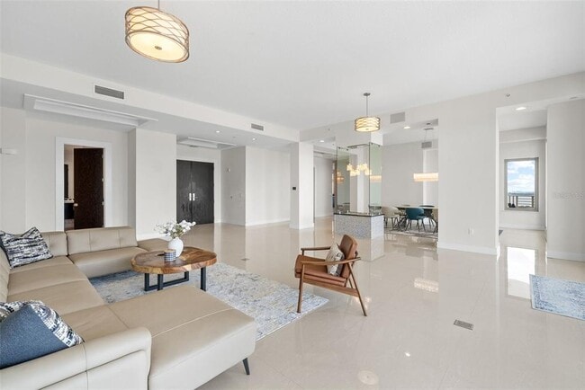 Foto del edificio - 449 S 12th St