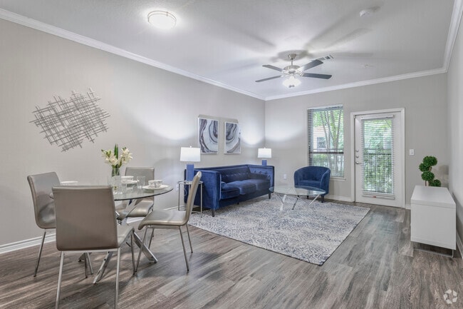 1BR, 1BA - 822 SF A1 - Dining/Living Area - Elan at Bluffview