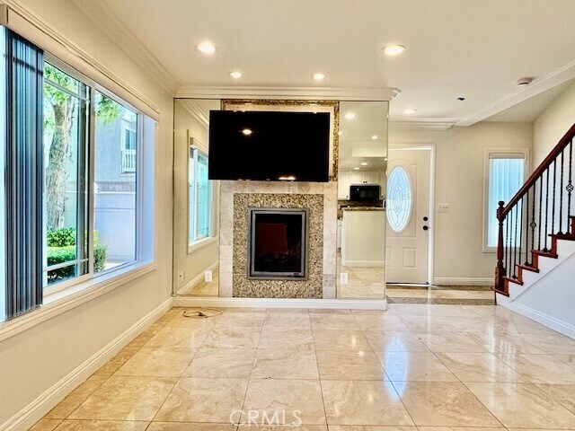 Foto del edificio - 685 W 18th St