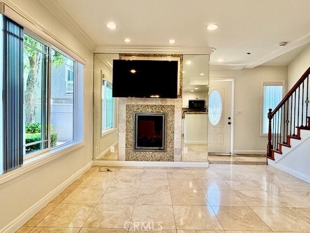 Building Photo - 685 W 18th St