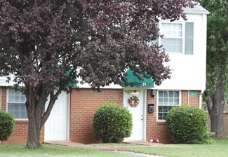 Primary Photo - Bowman Park Townhomes