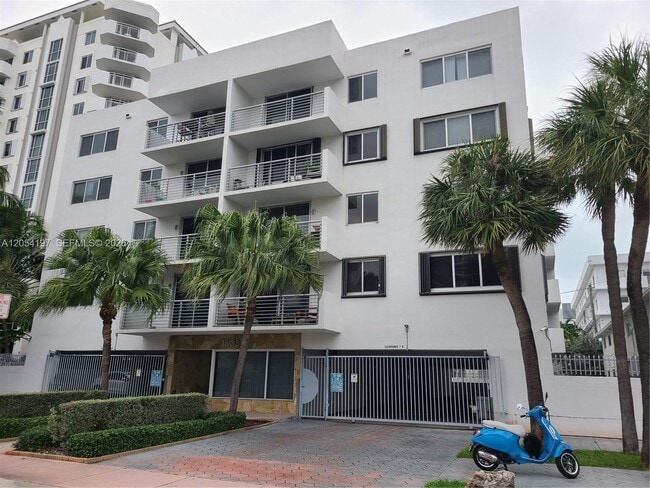 Foto del edificio - 1605 Bay Rd