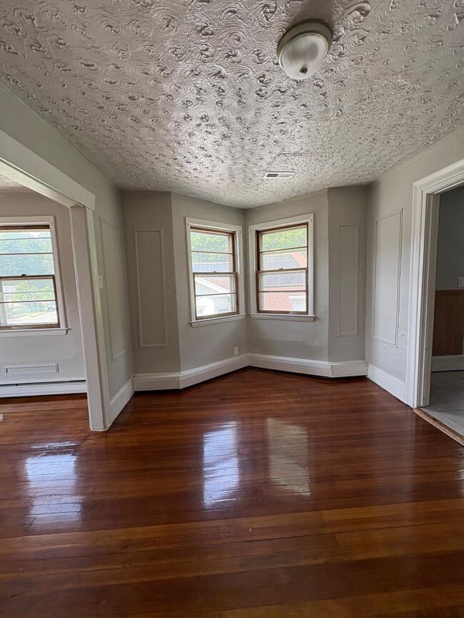 Building Photo - 93 Wharton Pl