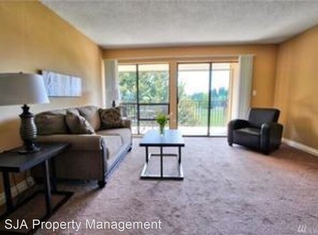 Building Photo - 1 br, 1 bath House - 13201 Linden Avenue N...