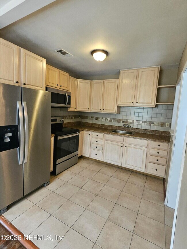 Foto del edificio - 1164 Maynard St