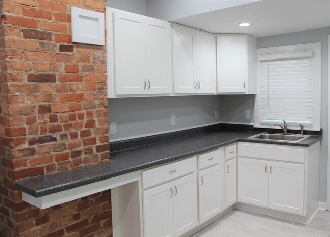 Foto del edificio - 765 Gilbert St