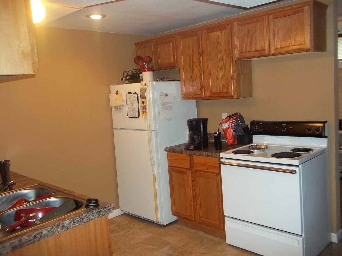 Primary Photo - 358 N 15th St