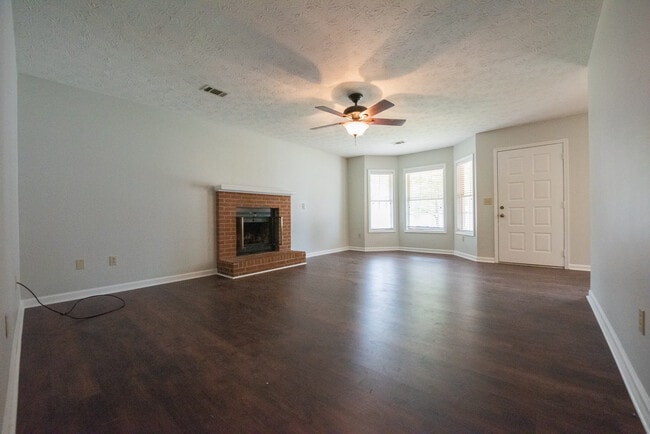 Photo - 846 Choctaw Ave Townhome