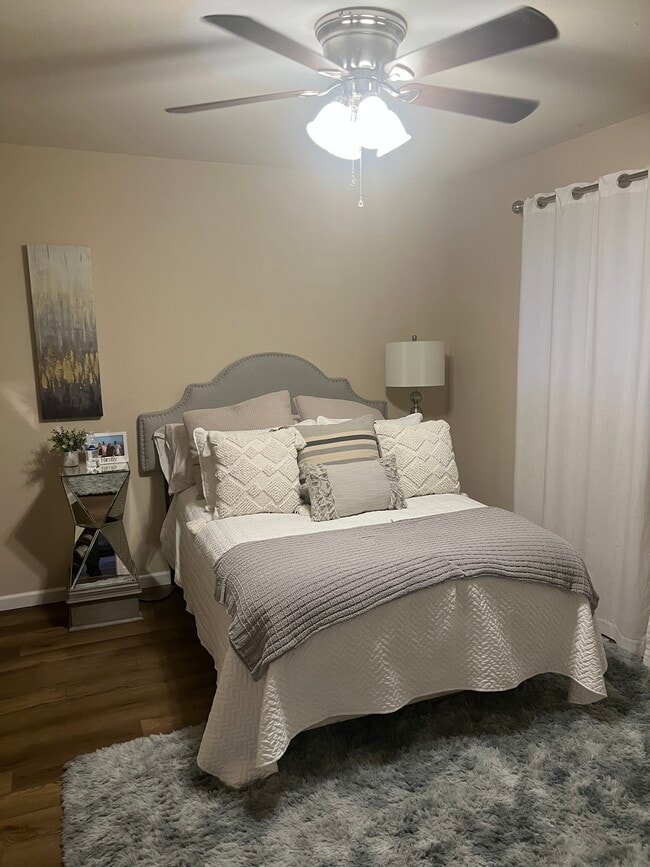 Photo - 103 N Nash St Apartments