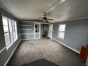 Building Photo - 7601 N Hwy Vv