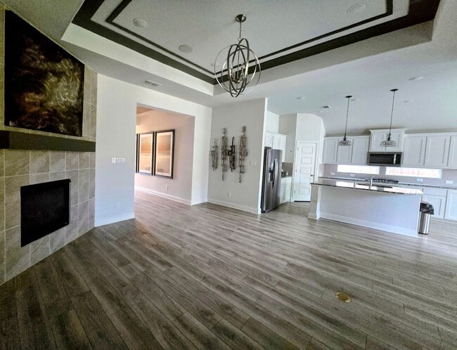 Foto del edificio - 260 Tallgrass Dr