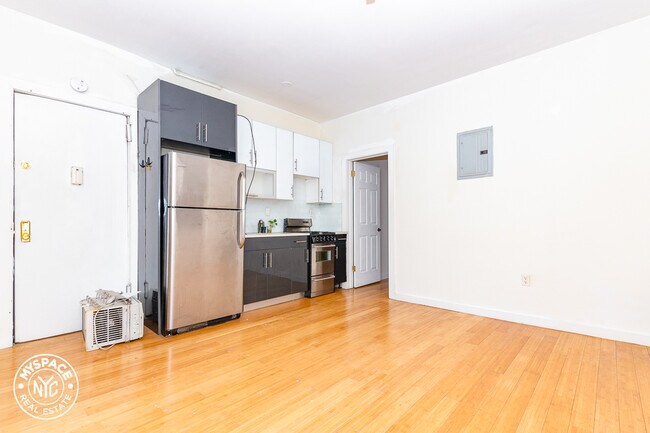 Foto del edificio - 188 S 3rd St