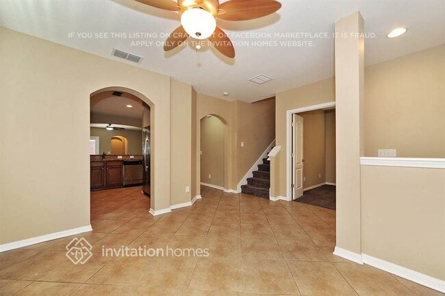 Building Photo - 5949 Beaconpark St