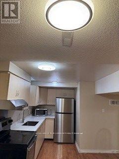 Building Photo - 9 Coldstream Crescent