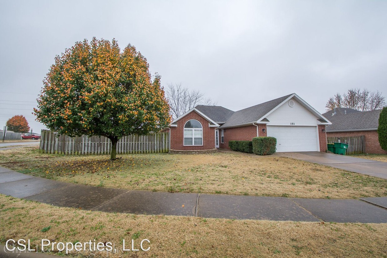 Foto principal - 4 br, 2 bath House - 151 Ketch Ct