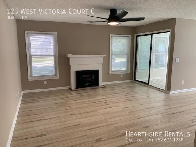 Photo - 123 W Victoria Ct Apartment