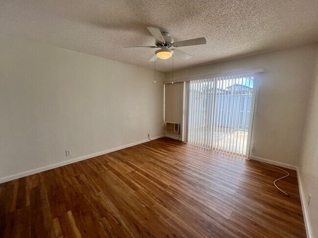 Foto del edificio - Available now 3-bedroom 2 bath single fami...