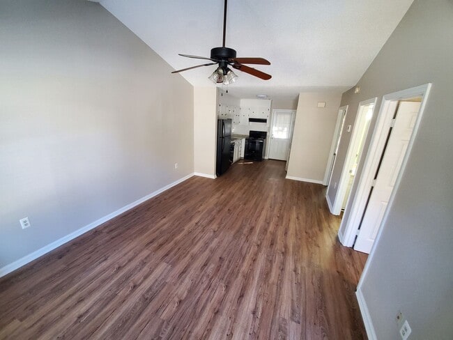 Building Photo - 100 Lanier Dr