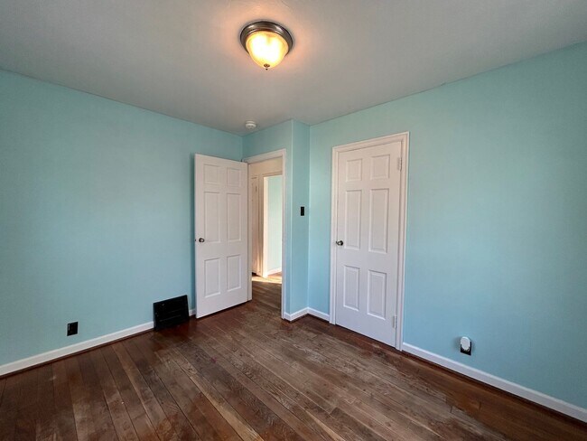 Foto del edificio - Spacious 3-Bedroom, 2-Bathroom Home – Accepting Section 8 – $1,175/Month