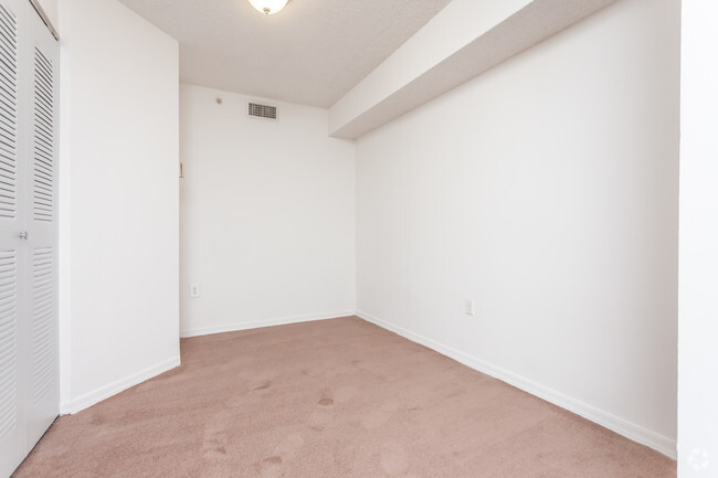Comedor - Alhambra Cove