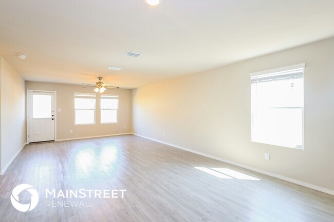 Foto del edificio - 8511 Bunting Pl
