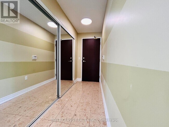 Photo du bâtiment - 28 Olive Ave