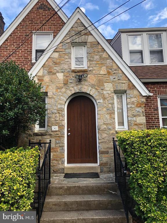 Foto del edificio - 8009 Garland Ave