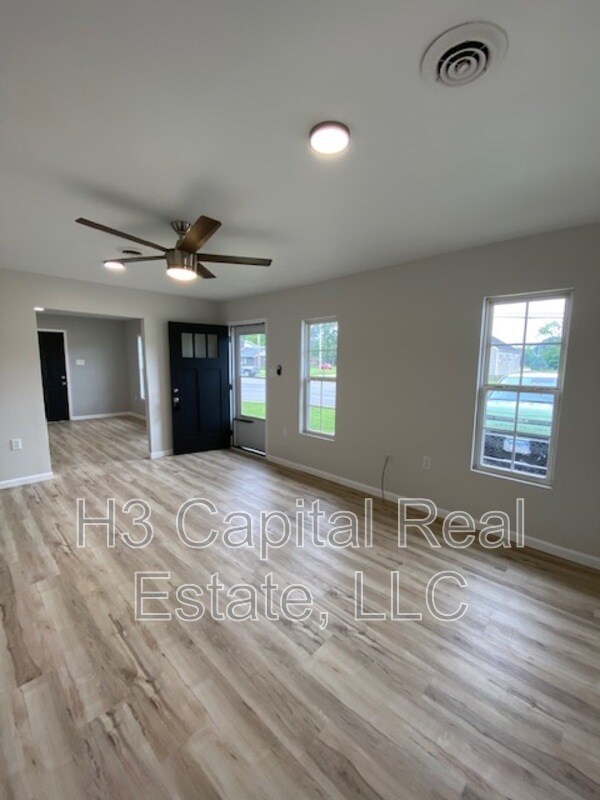 Foto del edificio - 4900 Maryville Rd